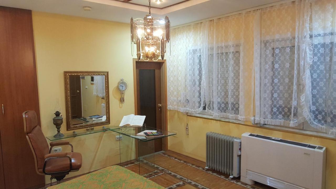 The Blacksmith'S Guesthouse Shkodër 外观 照片